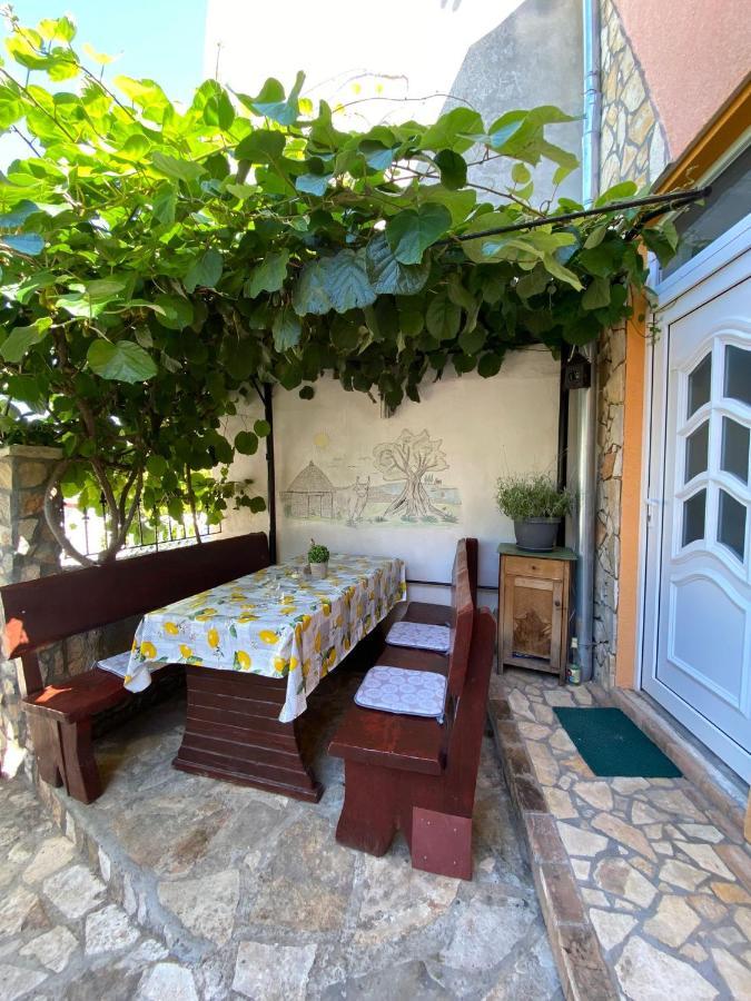 Studio Apartment Elsa Galižana Εξωτερικό φωτογραφία